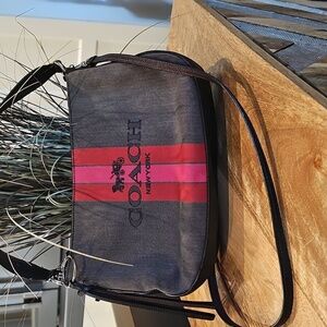 Coach Sutton Like New